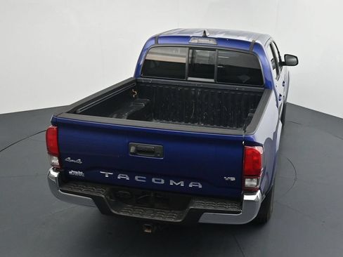 Used 2022 Toyota Tacoma SR5 AWD/4WD image 14