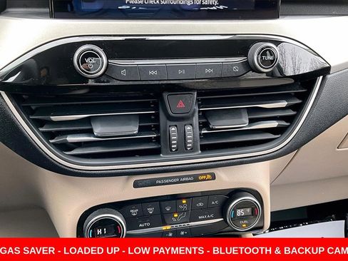 Used 2021 Ford Escape SE w/ Convenience Package image 15