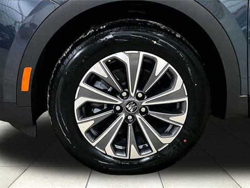 New 2026 Buick Envision Preferred image 7