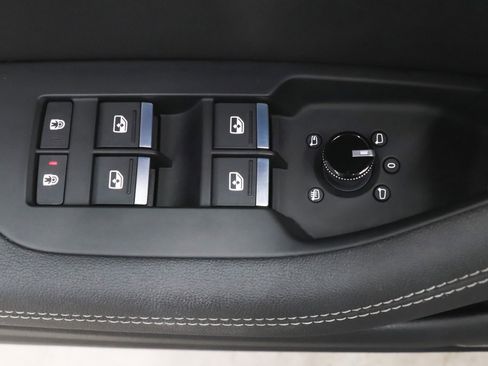 Used 2022 Audi A6 Premium Plus w/ Premium Plus Package image 14