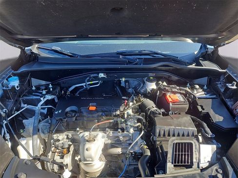 Certified 2024 Honda HR-V LX image 28