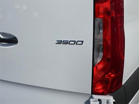 New 2025 Mercedes-Benz Sprinter 3500 image 4