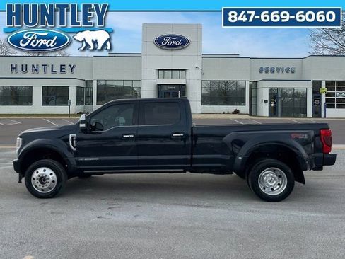 Used 2022 Ford F450 Platinum w/ FX4 Off-Road Package image 7