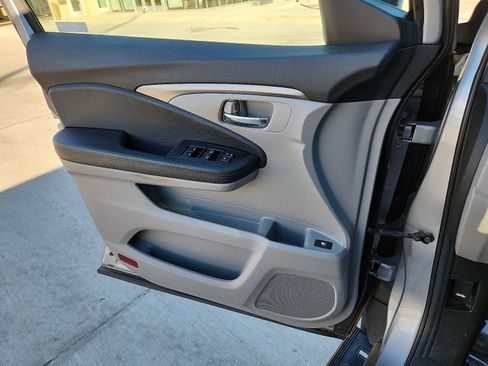 Used 2019 Honda Ridgeline RTL-T image 13