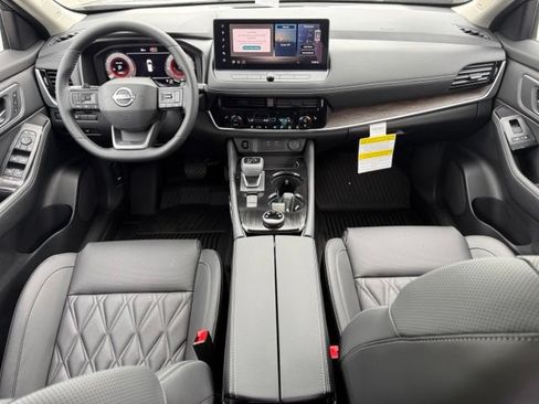 New 2026 Nissan Rogue Platinum AWD/4WD image 25
