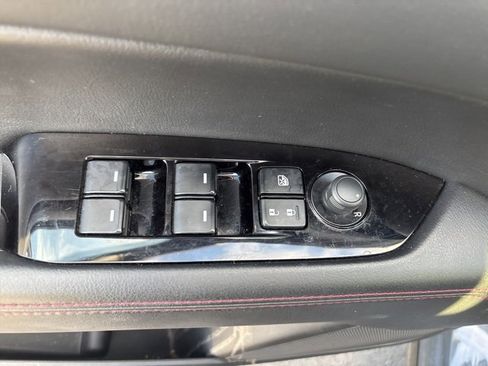 Used 2024 MAZDA CX-5 Carbon Edition image 17