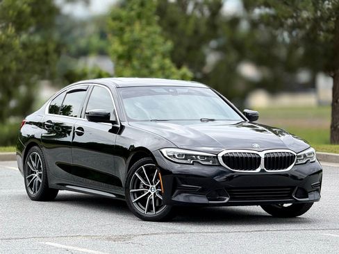 Used 2019 BMW 330i Sedan RWD image 13