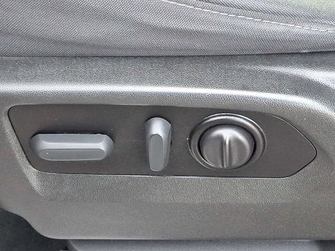 Used 2021 Chevrolet Silverado 1500 LT Trail Boss w/ Bed Protection Package image 27