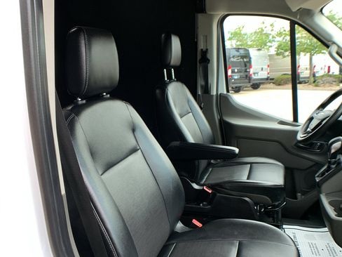 Used 2023 Ford Transit 250 Medium Roof AWD w/ Load Area Protection Package image 20