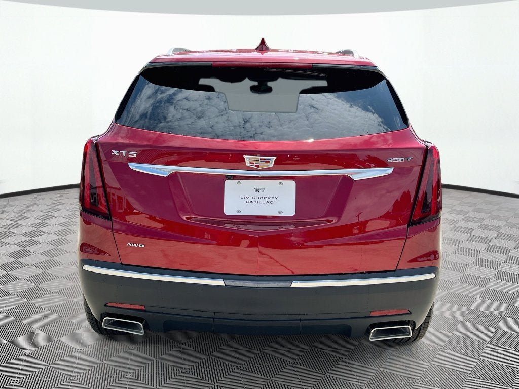New 2026 Cadillac XT5 Luxury AWD/4WD image 6