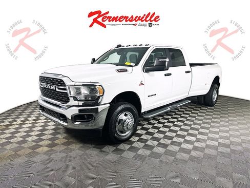 Used 2024 RAM 3500 Big Horn image 3