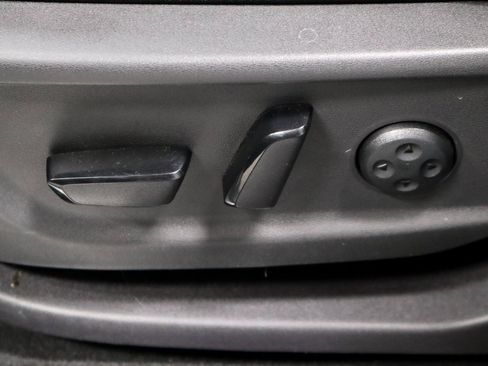 Certified 2023 Nissan Ariya AWD image 26