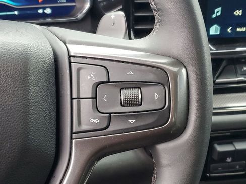 Used 2023 Chevrolet Silverado 1500 ZR2 w/ Technology Package image 16