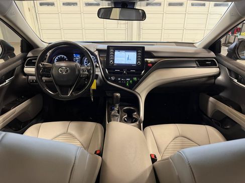 Used 2023 Toyota Camry SE FWD image 23
