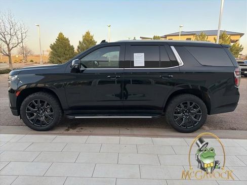Used 2023 Chevrolet Tahoe LT w/ Luxury Package image 5