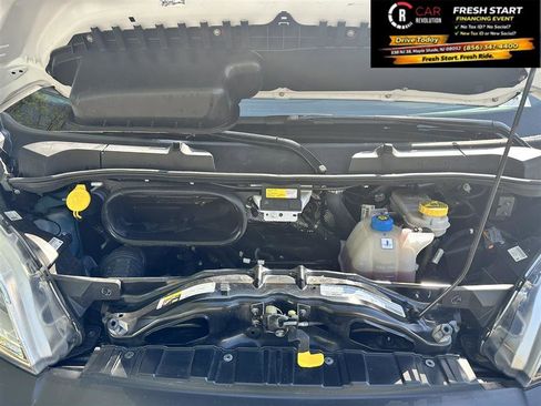 Used 2023 RAM ProMaster 3500 FWD image 3