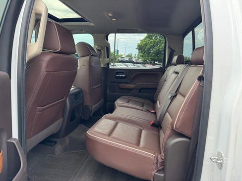 Used 2016 Chevrolet Silverado 2500 High Country w/ Duramax Plus Package AWD/4WD image 10