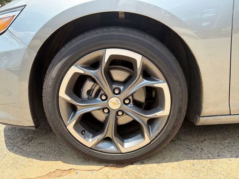 Used 2024 Chevrolet Malibu LT FWD image 8