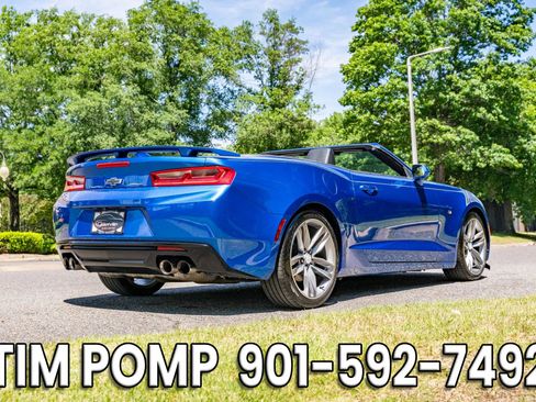 Used 2018 Chevrolet Camaro LT w/ RS Package RWD image 5