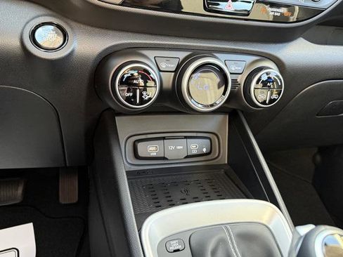 New 2026 Hyundai Venue SEL image 21