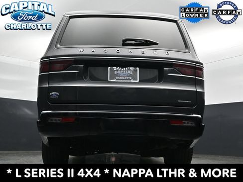 Used 2024 Jeep Wagoneer L Series II w/ Flexible Seating Group AWD/4WD image 24