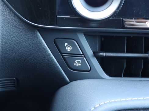 Certified 2025 Lexus NX 450h+ AWD w/ Luxury Package image 29