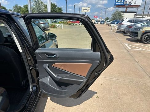 Used 2026 Volkswagen Jetta SEL FWD image 15