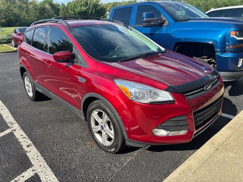 Used 2014 Ford Escape SE w/ Equipment Group 201A FWD image 1