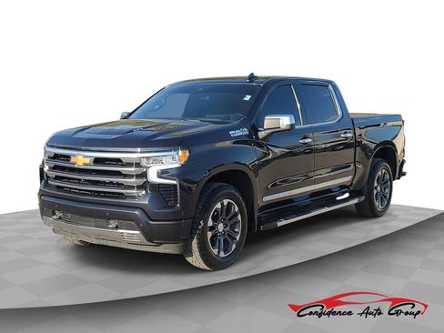 Used 2024 Chevrolet Silverado 1500 High Country w/ Technology Package image 1