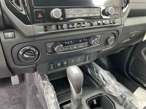 New 2026 Nissan Frontier SV w/ SV Convenience Package image 26