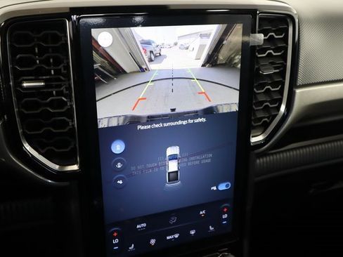 New 2025 Ford Ranger XLT w/ Equipment Group 301A High image 21