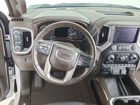 Used 2022 GMC Sierra 1500 Denali w/ Driver Alert Package II AWD/4WD image 23