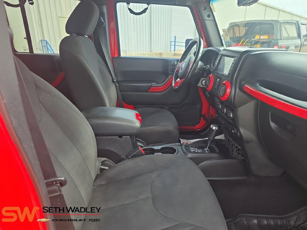 Used 2015 Jeep Wrangler Unlimited Sport w/ Quick Order Package 24S AWD/4WD image 10