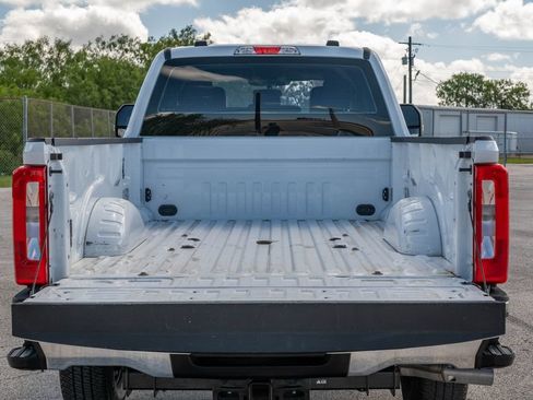 Used 2025 Ford F250 XL AWD/4WD image 26