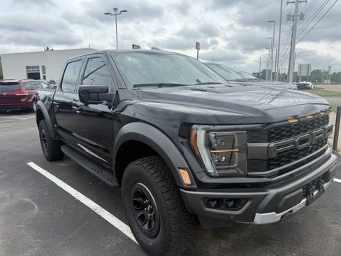 Used 2021 Ford F150 Raptor w/ Equipment Group 801A High AWD/4WD image 4