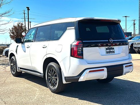New 2025 Nissan Armada SV image 6