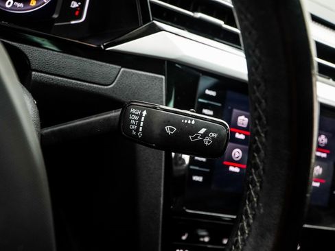 Used 2023 Volkswagen Arteon SEL image 35