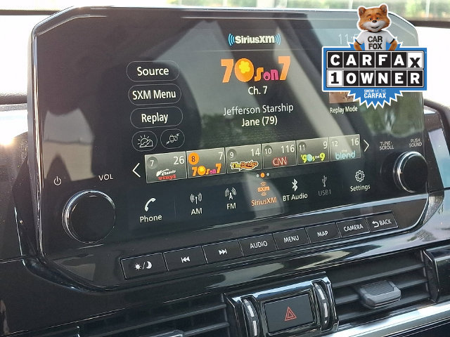 Used 2023 Nissan Pathfinder SL AWD/4WD image 18