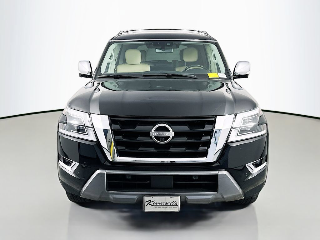 Used 2024 Nissan Armada Platinum AWD/4WD image 2