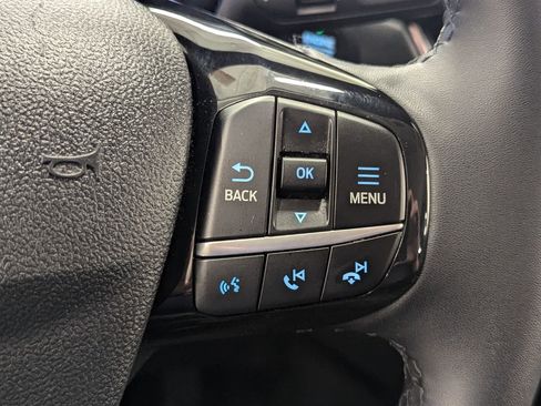 Used 2022 Ford Escape Titanium image 23