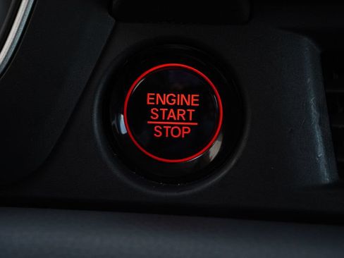 Used 2023 Honda Pilot Elite image 27