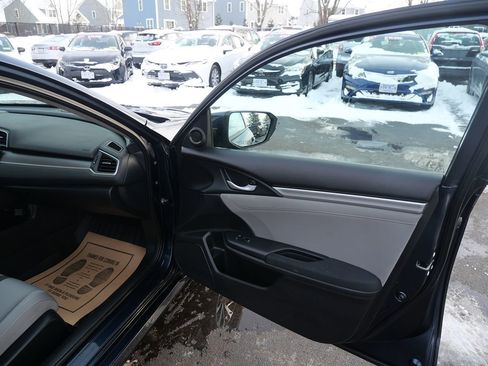 Used 2017 Honda Civic EX image 17