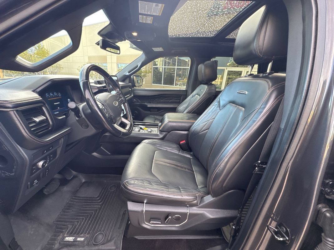 Used 2022 Ford Expedition Max Platinum AWD/4WD image 35
