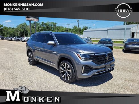 Used 2024 Volkswagen Atlas SEL Premium R-Line AWD/4WD image 1