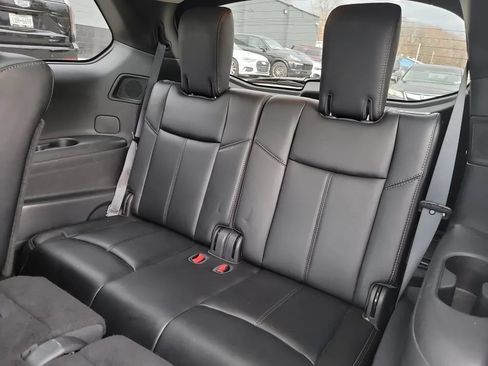 Used 2015 Nissan Pathfinder SL w/ SL Premium Package AWD/4WD image 29