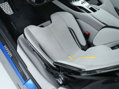 Certified 2025 Ferrari 12Cilindri RWD image 54