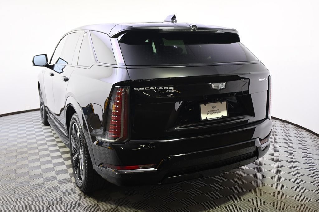 Certified 2025 Cadillac Escalade IQ Sport 1 AWD/4WD image 4