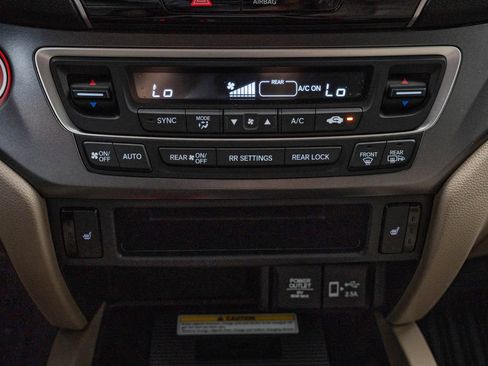 Used 2022 Honda Pilot Special Edition image 35