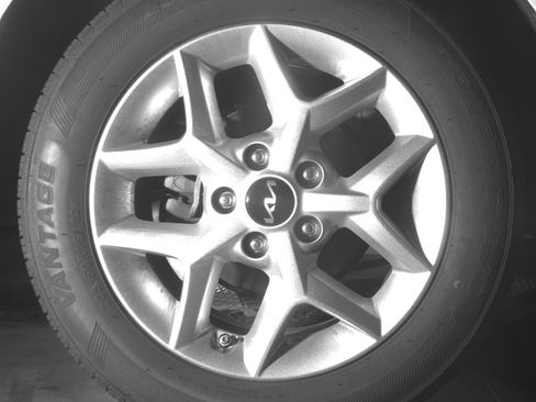 Used 2025 Kia Soul LX w/ LX Technology Package FWD image 14