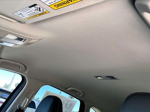 Certified 2025 MAZDA CX-5 AWD 2.5 S w/ Preferred Package image 12